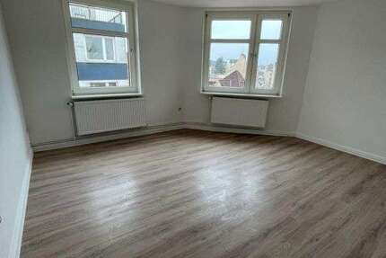 Wohnung Neumünster Innenstadt - 3 Zimmer, 86 m&sup2;, 596&euro; | Angebot:26733565