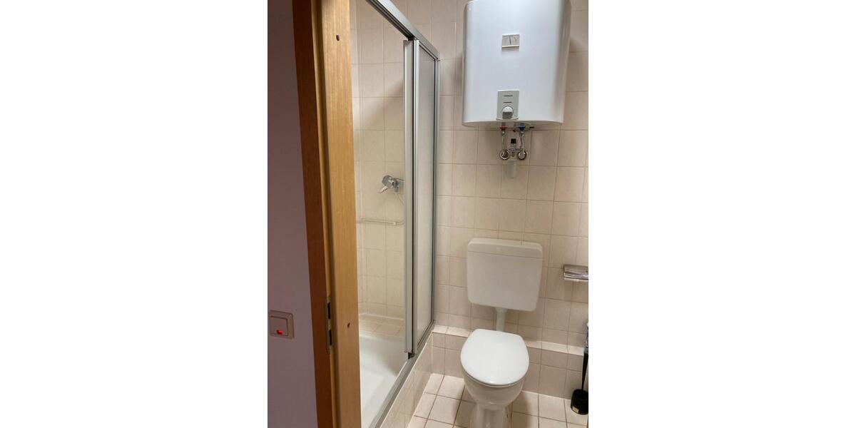 Etagenwohnung Sulzfeld - 1 Zimmer, 32 m&sup2;, 185&euro; | Angebot:24739383