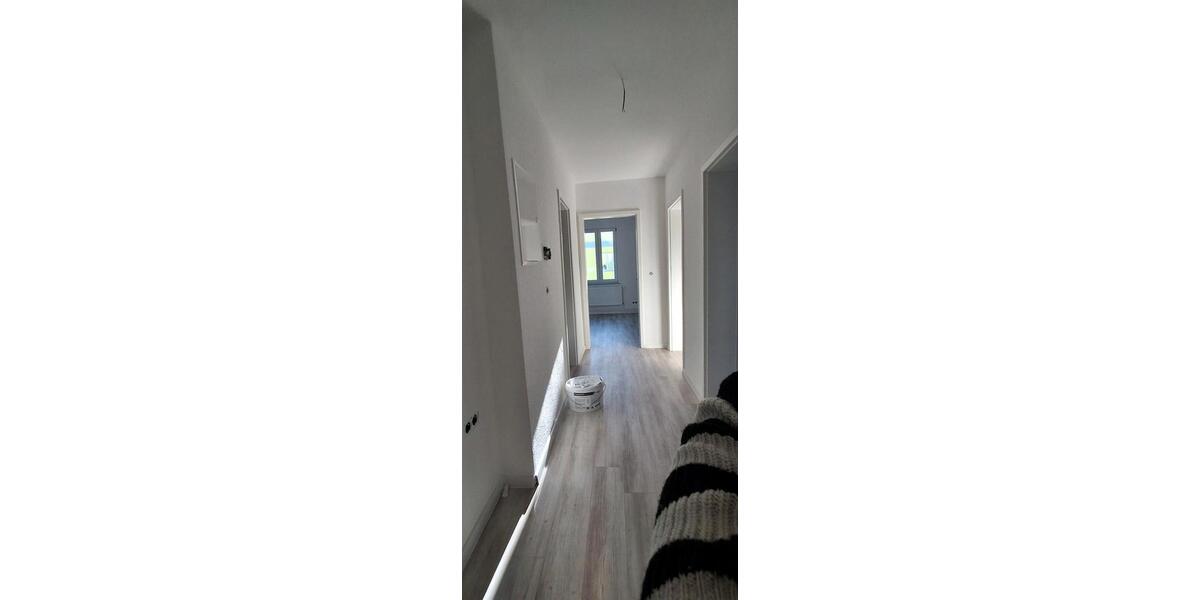 Etagenwohnung Bad Schmiedeberg - 3 Zimmer, 68 m&sup2;, 374&euro; | Angebot:26056313