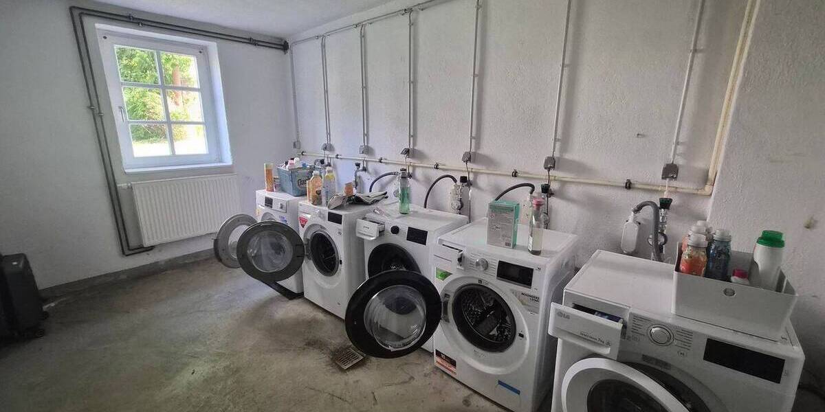 Etagenwohnung Gotha - 3 Zimmer, 82 m&sup2;, 635&euro; | Angebot:26779137