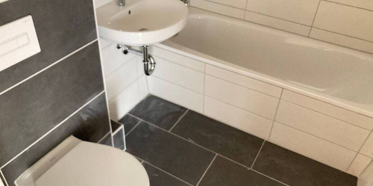 Etagenwohnung Magdeburg Neu Olvenstedt - 2 Zimmer, 43 m&sup2;, 303&euro; | Angebot:26391863