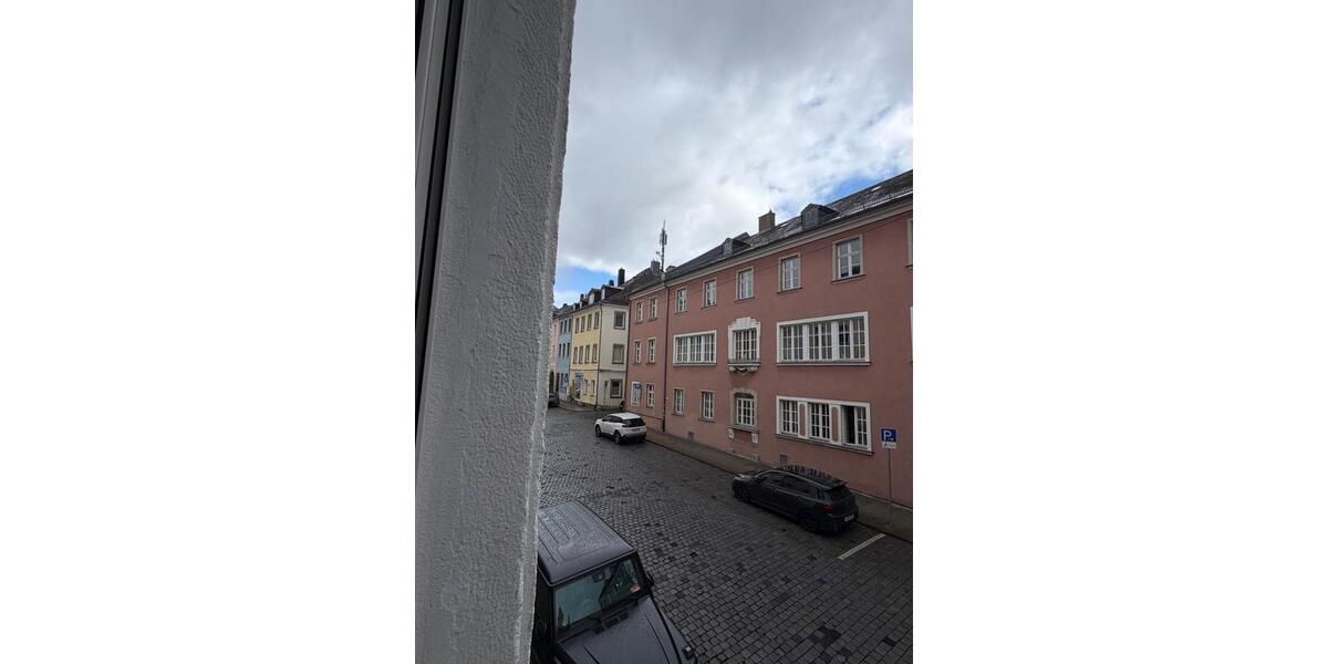 Etagenwohnung Hof Altstadt - 4 Zimmer, 93 m&sup2;, 850&euro; | Angebot:26620636
