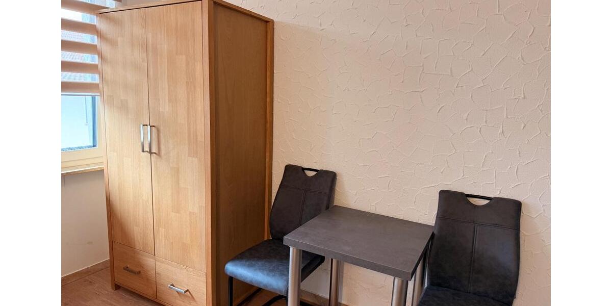 Wohnen auf Zeit Leidersbach - 1 Zimmer, 18 m&sup2;, 60&euro; | Angebot:26461882