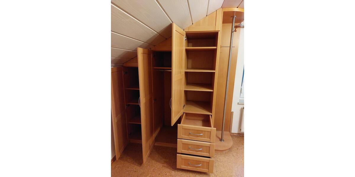 Dachgeschoßwohnung Plattling - 5 Zimmer, 75 m&sup2;, 650&euro; | Angebot:25650924