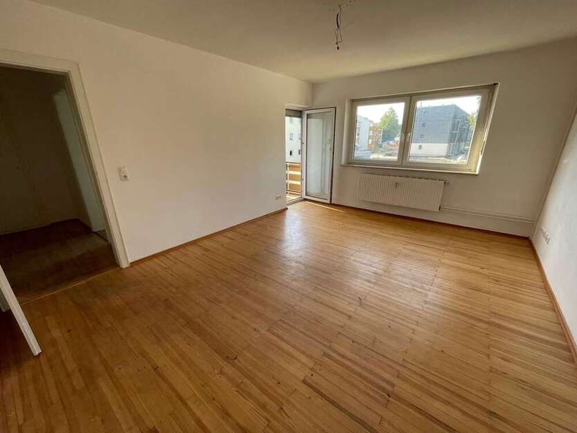 Wohnung zum Mieten in Erlangen 522,49 € 50.37 m²