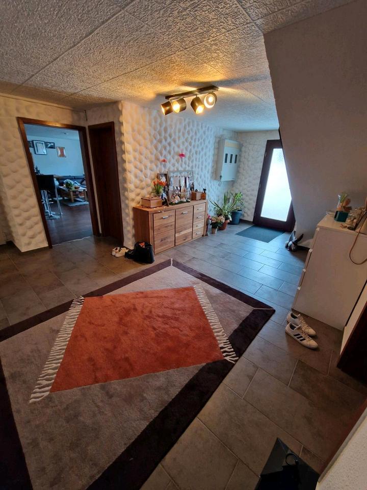 3-Zimmer-SouterrainWohnung in Pottenstein, OT Waidach