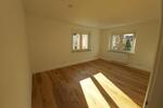 Etagenwohnung Weiden in der Oberpfalz - 4 Zimmer, 110 m&sup2;, 1.200&euro; | Angebot:26521936