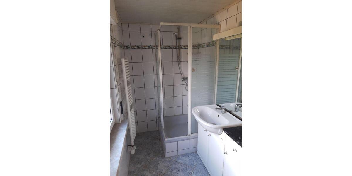 Platz für 1-2 Mitbewohner, WG ländlich 2 zimmer