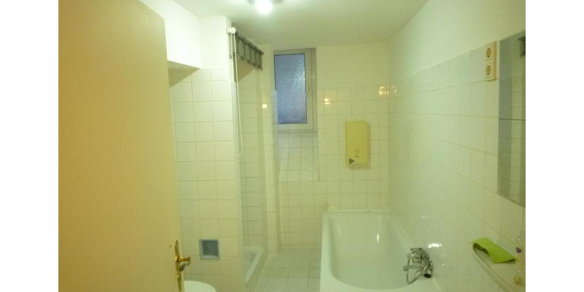 Etagenwohnung Pulheim - 3 Zimmer, 78 m&sup2;, 1.200&euro; | Angebot:26008508