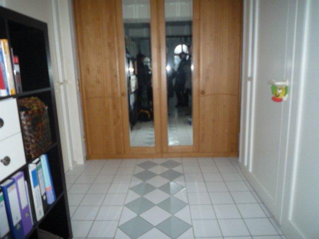 Dachgeschoßwohnung Lage - 2 Zimmer, 58 m&sup2;, 470&euro; | Angebot:26048120