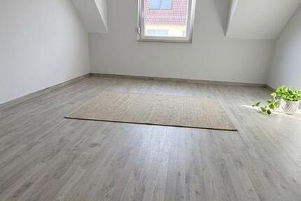 Wohnung Stuttgart Bad Cannstatt - 4 Zimmer, 80 m&sup2;, 1.200&euro; | Angebot:26271065