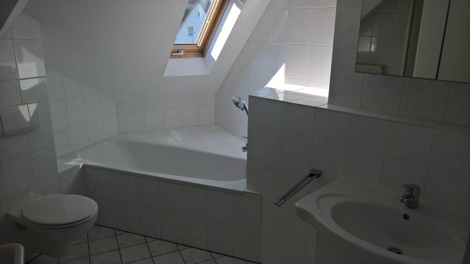 Dachgeschoßwohnung Laufach - 3 Zimmer, 60 m&sup2;, 500&euro; | Angebot:26496174