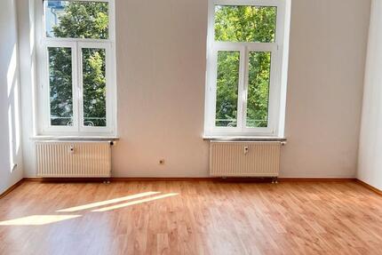 +++1 Monat Kaltmietfrei! Tolle 3-Raumwohnung mit großzügiger Wohnküche und Balkon+++ 3 zimmer