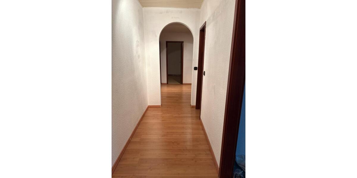 3 ZKBB Einbauküche in Winzenheim 3 zimmer