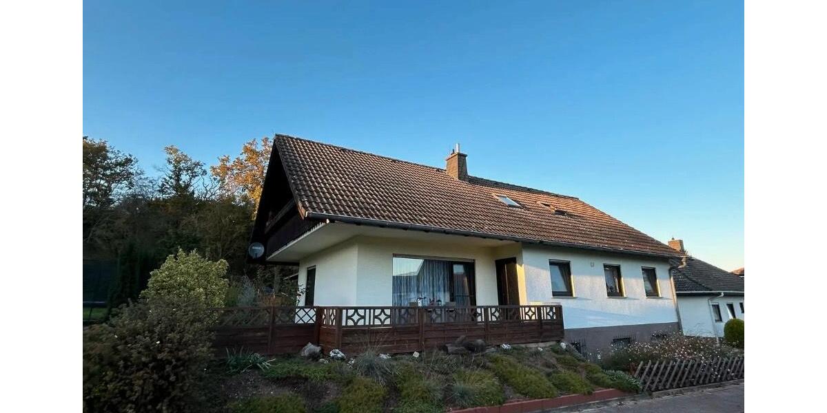 Dachgeschoßwohnung Bad Kreuznach Bad Münster am Stein-Ebernburg - 3 Zimmer, 90 m&sup2;, 750&euro; | Angebot:26019688