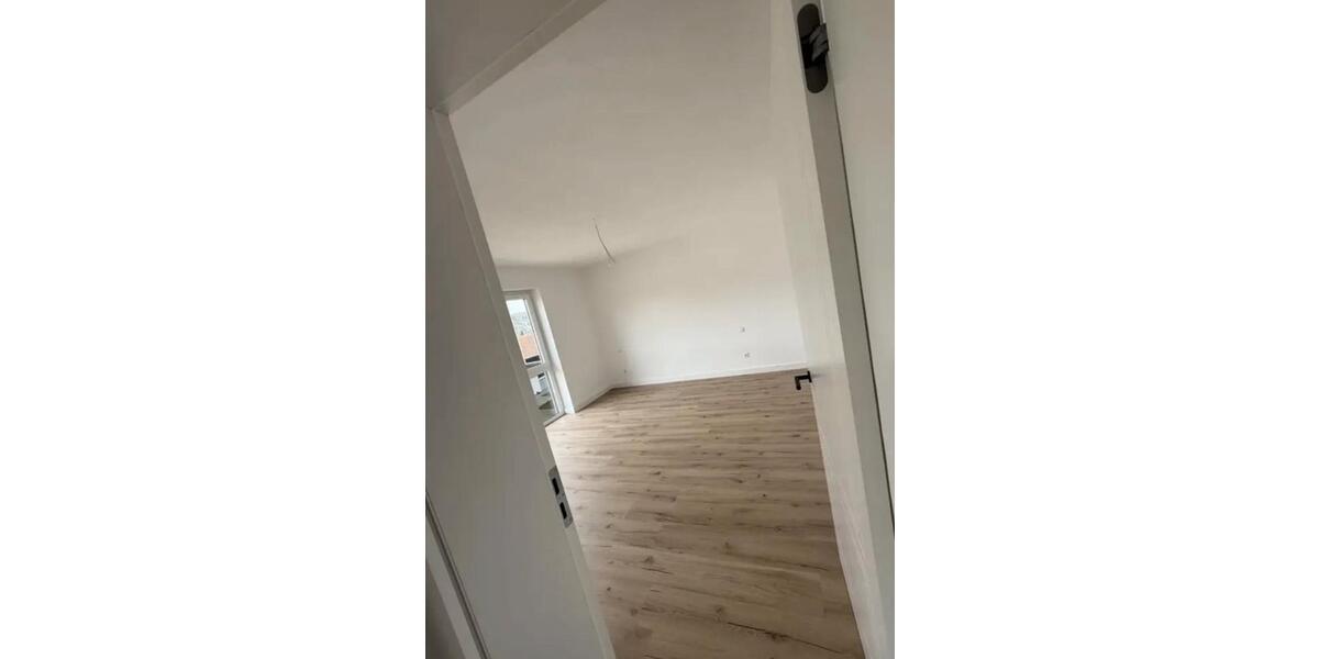 Einfamilienhaus Haßmersheim - 4 Zimmer, 138 m&sup2;, 1.550&euro; | Angebot:25899662