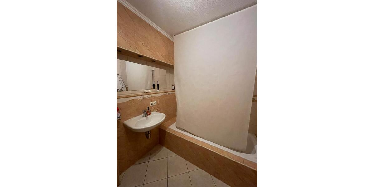 Erdgeschoßwohnung Bad Friedrichshall - 2 Zimmer, 54 m&sup2;, 990&euro; | Angebot:24542849