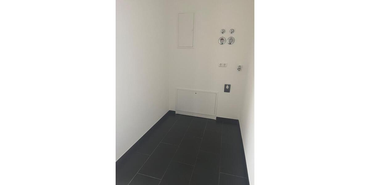 Etagenwohnung Sehnde - 3 Zimmer, 87 m&sup2;, 913&euro; | Angebot:24869822