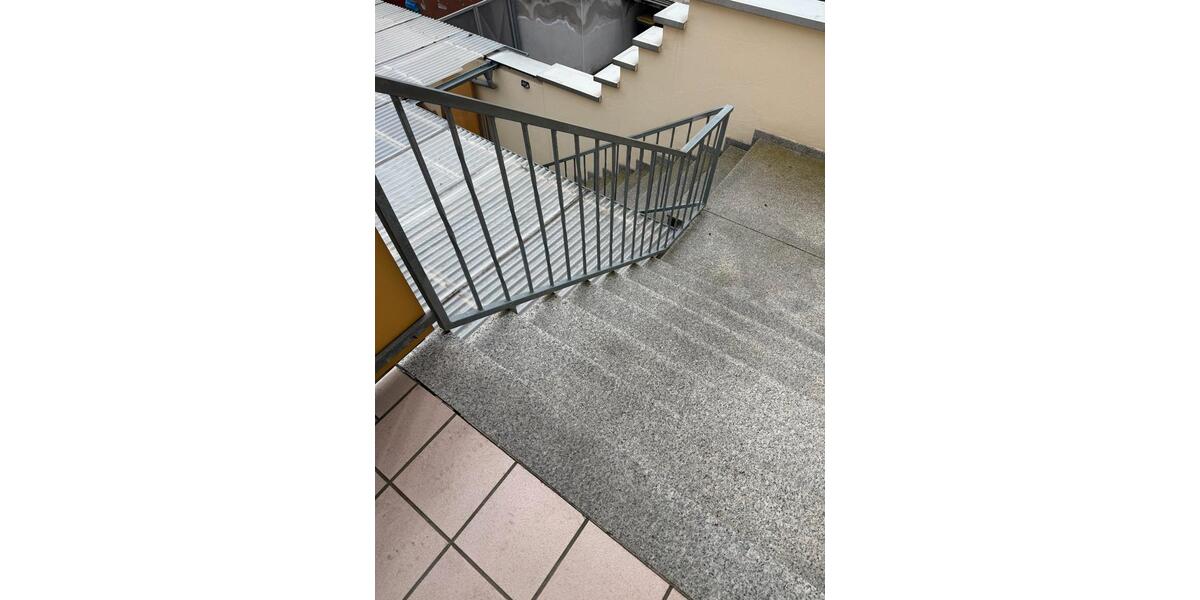 Etagenwohnung Nierstein - 2 Zimmer, 70 m&sup2;, 854&euro; | Angebot:26647785