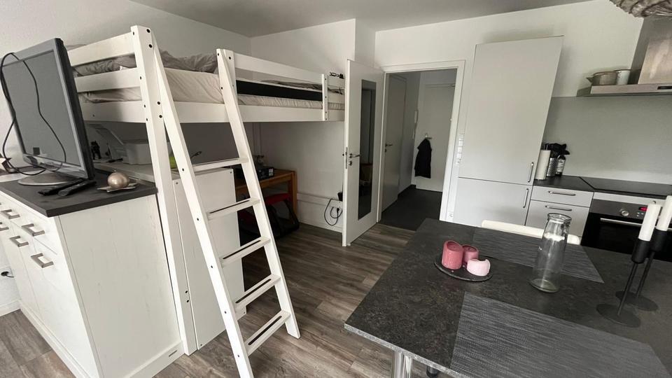 EinZimmerwohnung in Kiel Russee