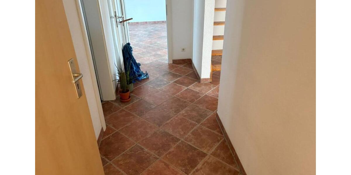 Etagenwohnung Duisburg Walsum - 5 Zimmer, 125 m&sup2;, 1.430&euro; | Angebot:25891647