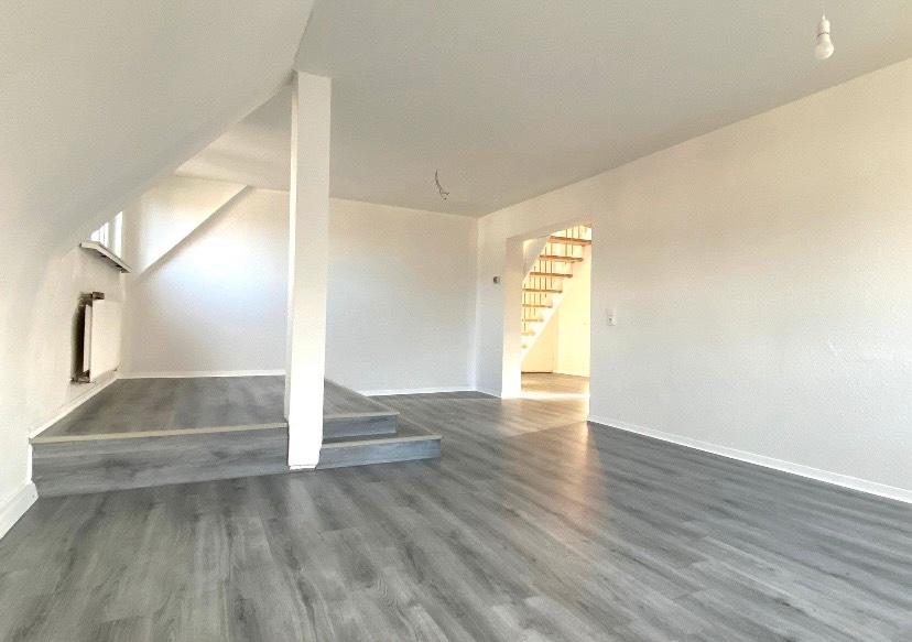 Maisonettenwohnung Troisdorf Altenrath - 4 Zimmer, 128 m&sup2;, 1.700&euro; | Angebot:26048073