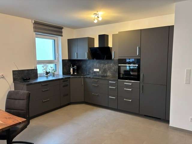 Etagenwohnung Emmerting - 3 Zimmer, 106 m&sup2;, 1.250&euro; | Angebot:26181291