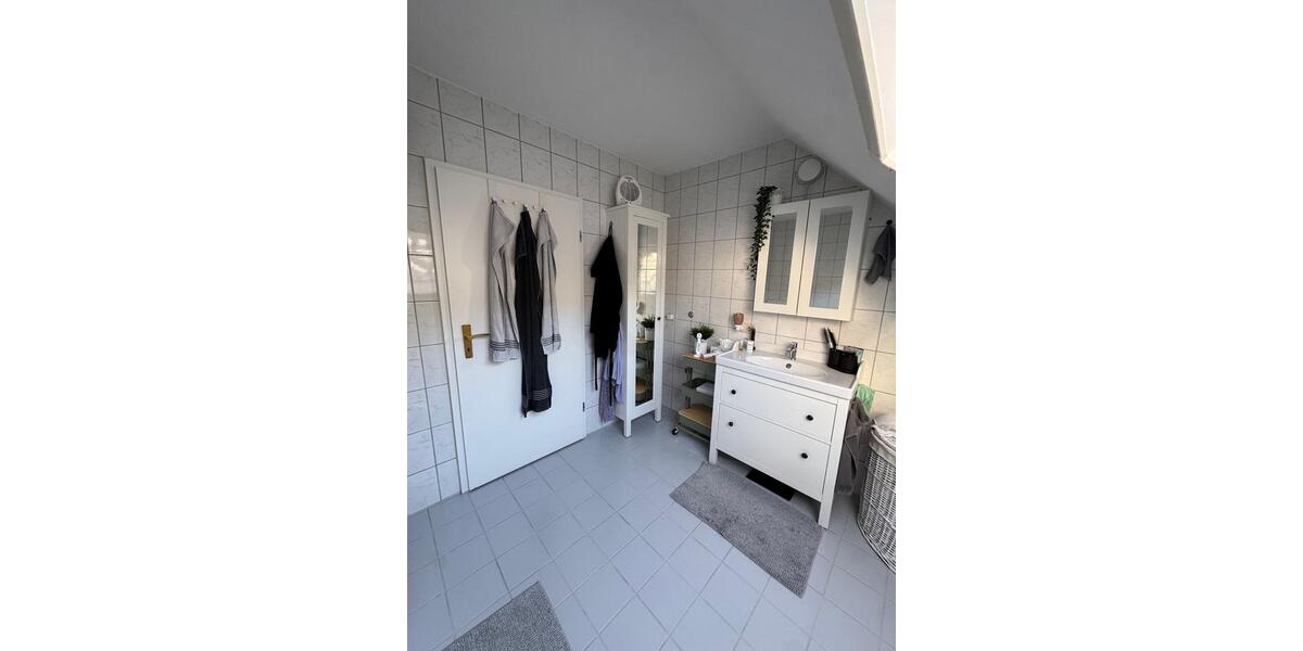 Dachgeschoßwohnung Steinwiesen - 2 Zimmer, 65 m&sup2;, 340&euro; | Angebot:26272782