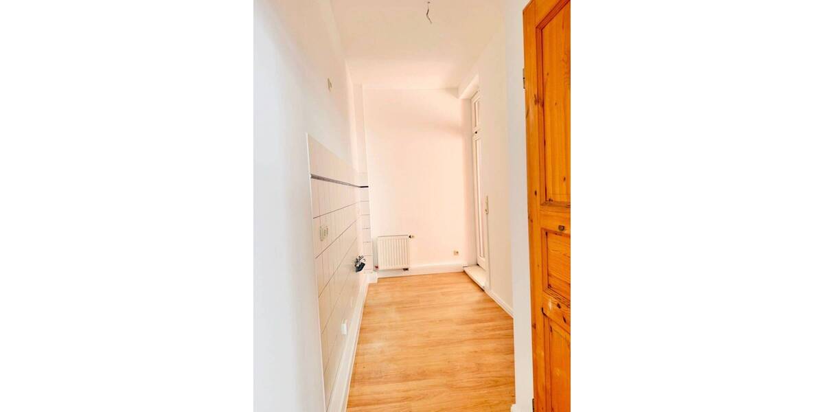 Etagenwohnung Schwerin Altstadt - 3 Zimmer, 61 m&sup2;, 660&euro; | Angebot:26306415