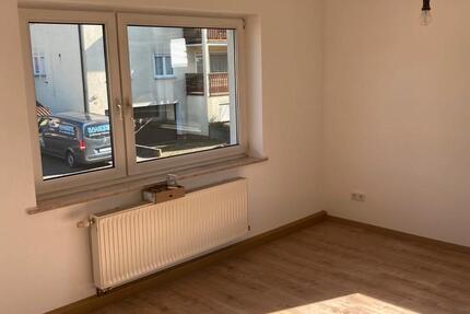 Wohnung Roth - 2 Zimmer, 60 m&sup2;, 720&euro; | Angebot:25291032