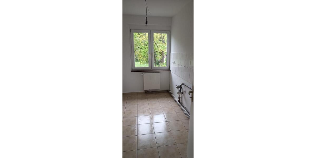 Etagenwohnung Gotha - 4 Zimmer, 71 m&sup2;, 530&euro; | Angebot:26561389