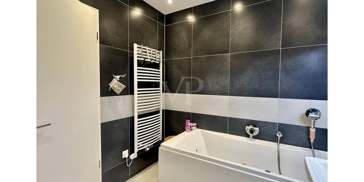 Erdgeschoßwohnung Dresden - 1 Zimmer, 56 m&sup2;, 1.365&euro; | Angebot:25581956