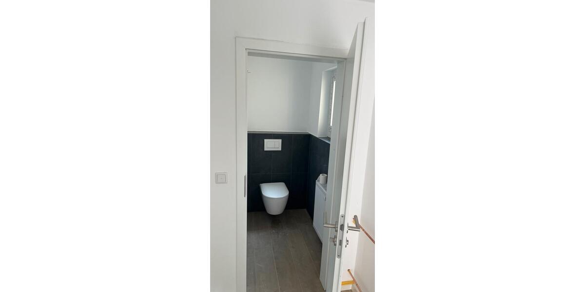 Erdgeschoßwohnung Friedberg (Hessen) - 3.5 Zimmer, 131 m&sup2;, 1.350&euro; | Angebot:26610171