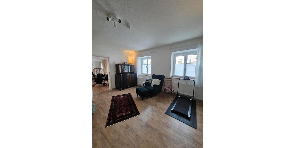 Etagenwohnung Gießen - 2 Zimmer, 60 m&sup2;, 870&euro; | Angebot:26620838