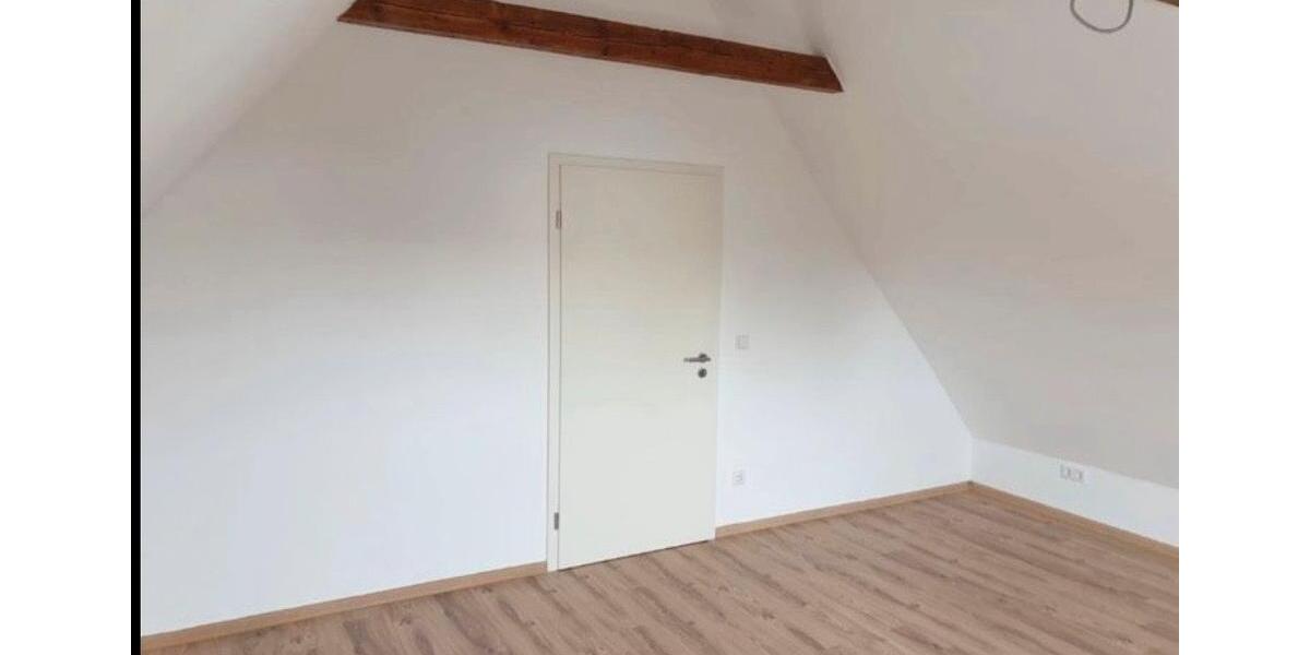 Dachgeschosswohnung zur Miete 2 zimmer