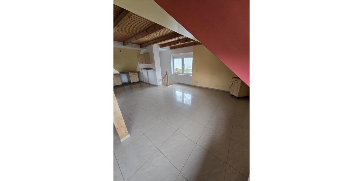 Etagenwohnung Jerichow - 6 Zimmer, 198 m&sup2;, 1.300&euro; | Angebot:26561573