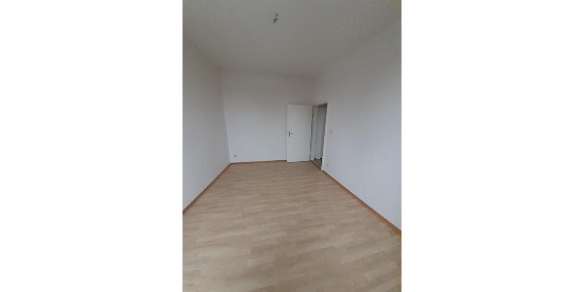 Etagenwohnung Zwenkau - 2 Zimmer, 46 m&sup2;, 280&euro; | Angebot:25935599