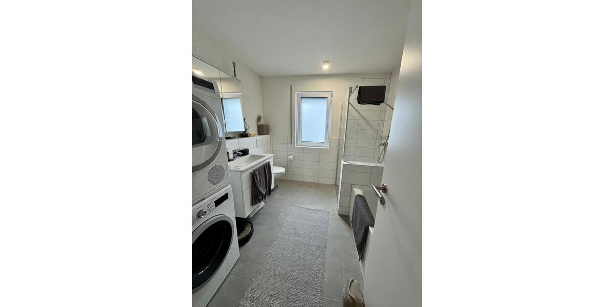 Etagenwohnung Roigheim - 4 Zimmer, 96 m&sup2;, 1.200&euro; | Angebot:26164677