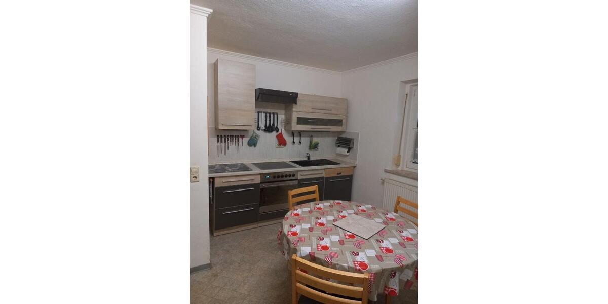 Etagenwohnung Arzberg - 2 Zimmer, 40 m&sup2;, 75&euro; | Angebot:26546224