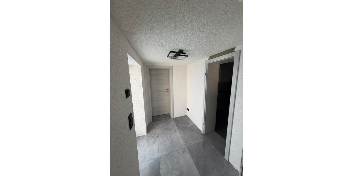 Etagenwohnung Kindelbrück - 4 Zimmer, 100 m&sup2;, 850&euro; | Angebot:26669566