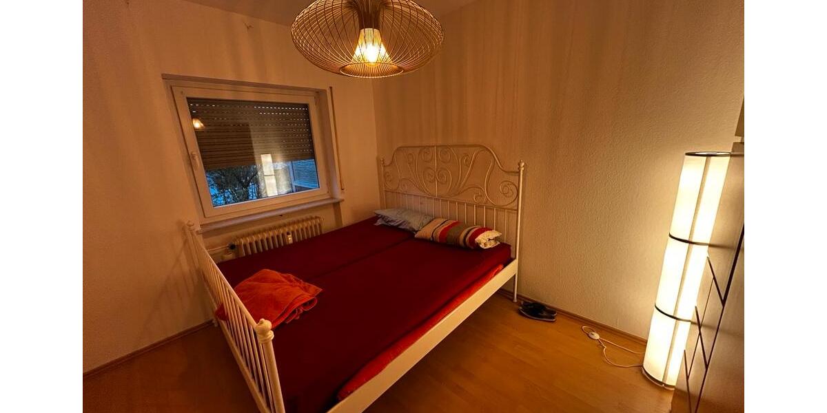 2 Zimmer in WG mit eigenen Bad und Balkon 2 zimmer