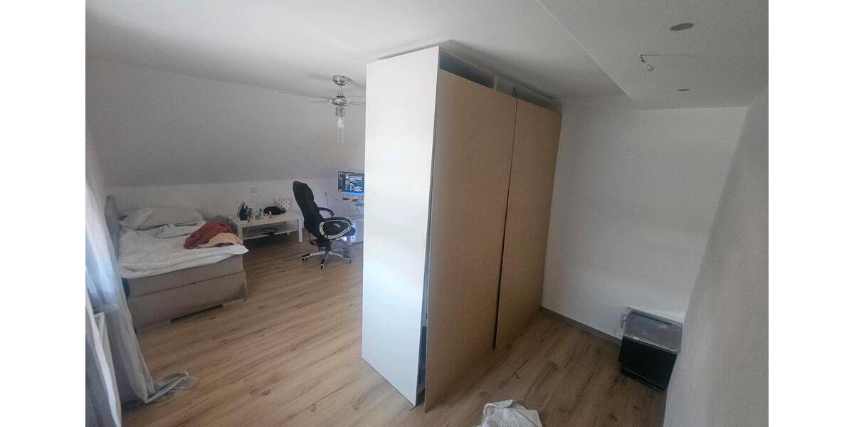 Dachgeschoßwohnung Gundelfingen an der Donau - 3 Zimmer, 90 m&sup2;, 950&euro; | Angebot:26698867