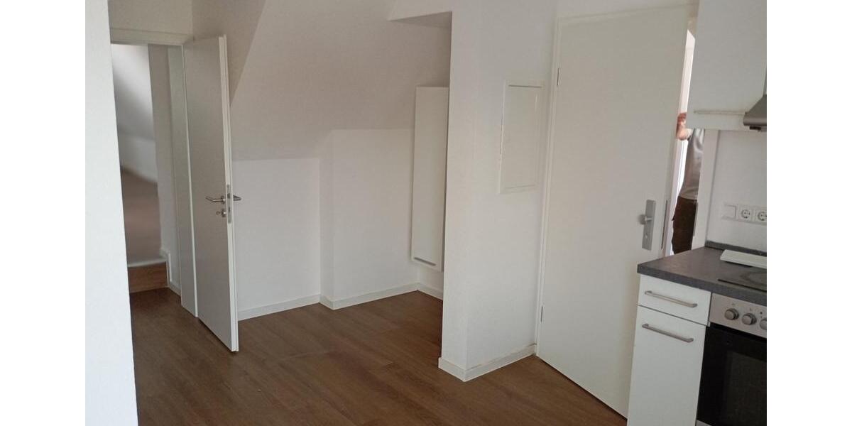Dachgeschoßwohnung Tuttlingen - 3 Zimmer, 72 m&sup2;, 800&euro; | Angebot:21871380