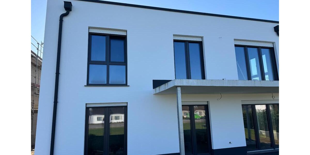 Erdgeschoßwohnung Osnabrück Gretesch - 4 Zimmer, 115 m&sup2;, 1.500&euro; | Angebot:25793273