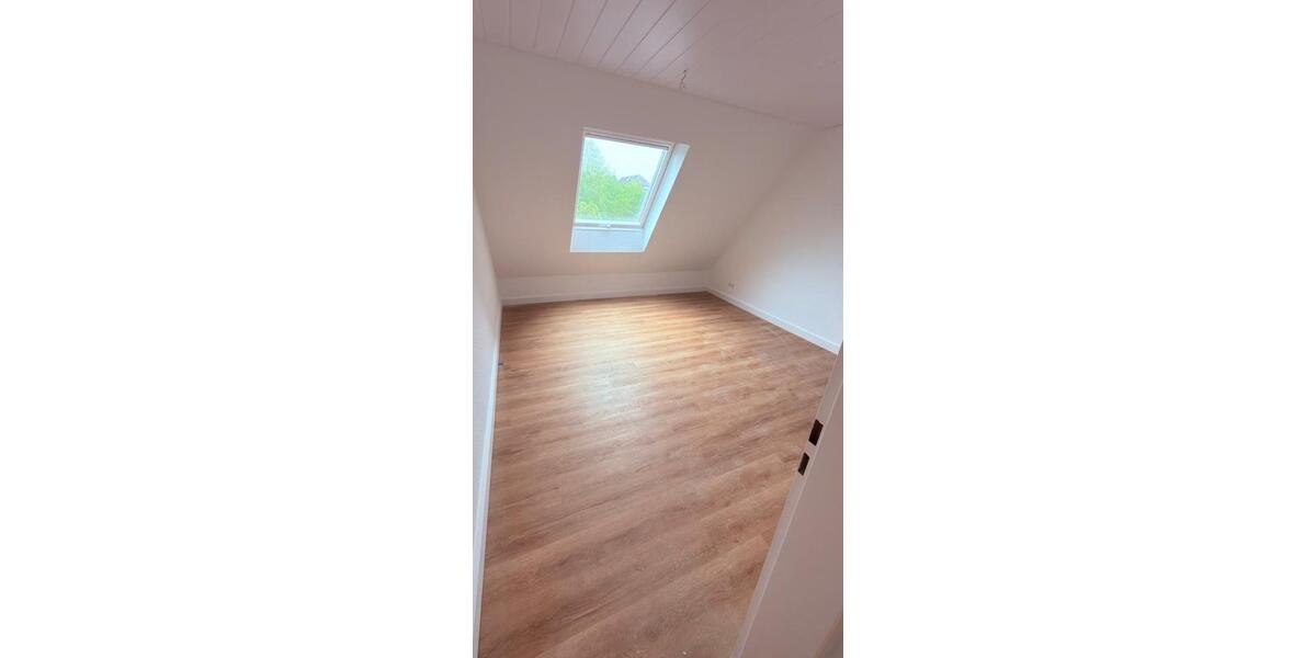 Etagenwohnung Krefeld Gartenstadt - 3 Zimmer, 67 m&sup2;, 1.095&euro; | Angebot:26446382