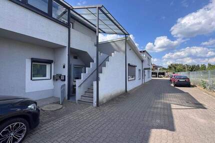 Wohnung Lauenburg - 2 Zimmer, 93 m&sup2;, 900&euro; | Angebot:25118365