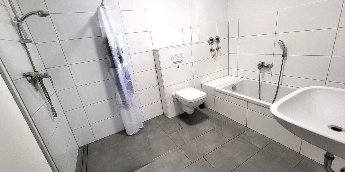 Etagenwohnung Hemer - 2 Zimmer, 83 m&sup2;, 995&euro; | Angebot:25107485