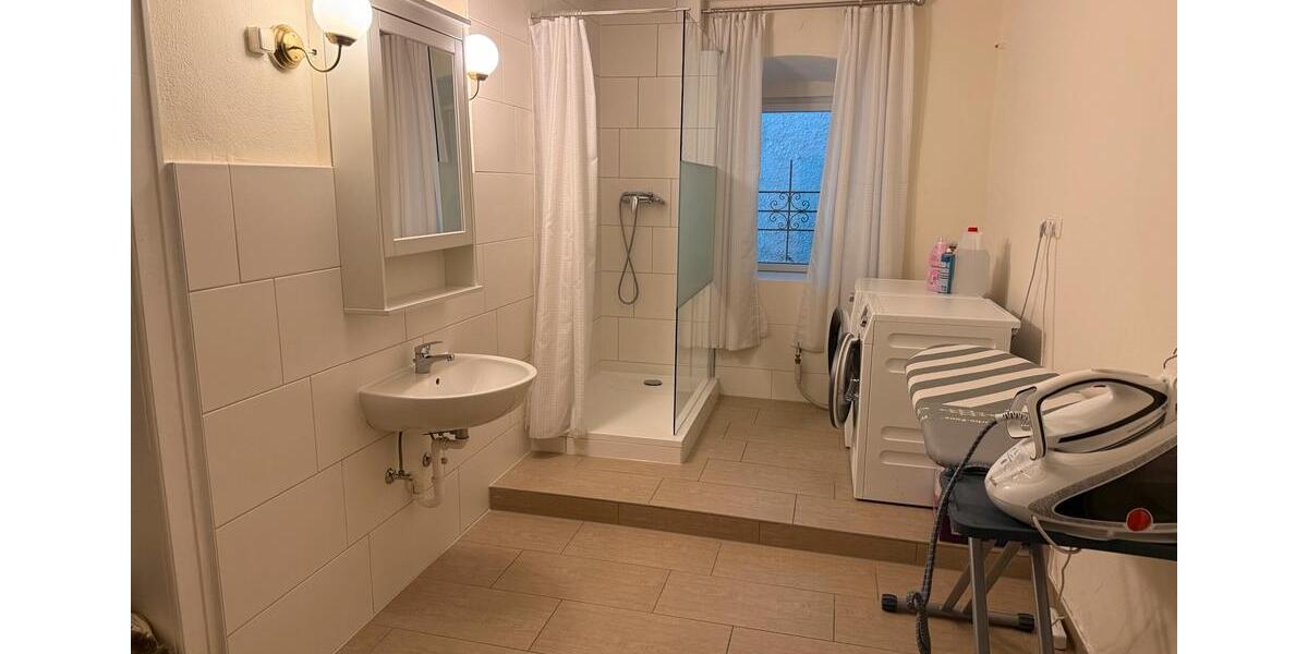 Wohnen auf Zeit Reisbach Englmannsberg - 12 Zimmer, 300 m&sup2;, 400&euro; | Angebot:26054750