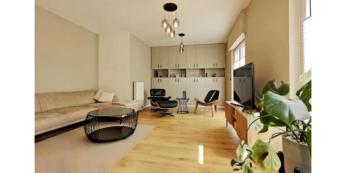 Maisonettenwohnung Duisburg Rheinhausen - 7 Zimmer, 210 m&sup2;, 2.499&euro; | Angebot:26702259