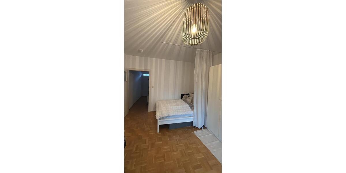 Etagenwohnung Siegburg - 1 Zimmer, 38 m&sup2;, 2.000&euro; | Angebot:26690675